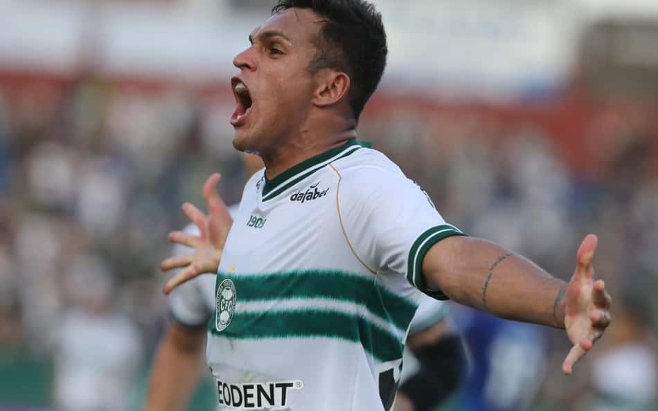 Coritiba x Maringá: onde assistir, horário e escalações do jogo pelo Campeonato Paranaense