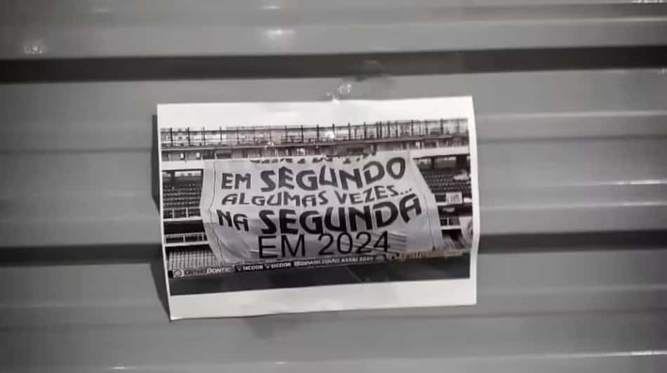 torcedores_usaram_frases_utilizadas_pela_torcida_344h_Easy-Resize.com