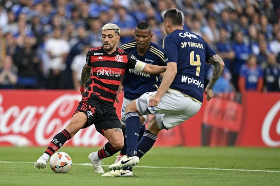 Millonarios x Flamengo