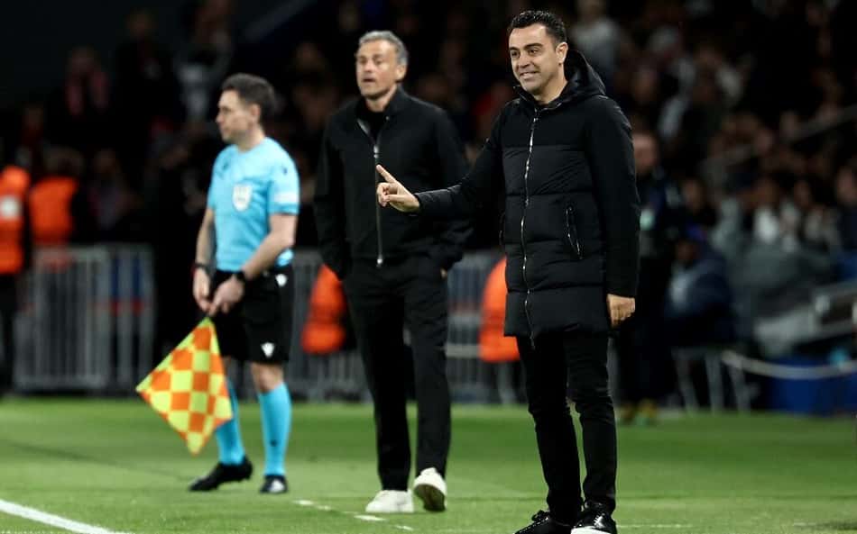 Xavi afirma saber o plano do PSG para o duelo com Barcelona e faz comentário sobre Luis Enrique