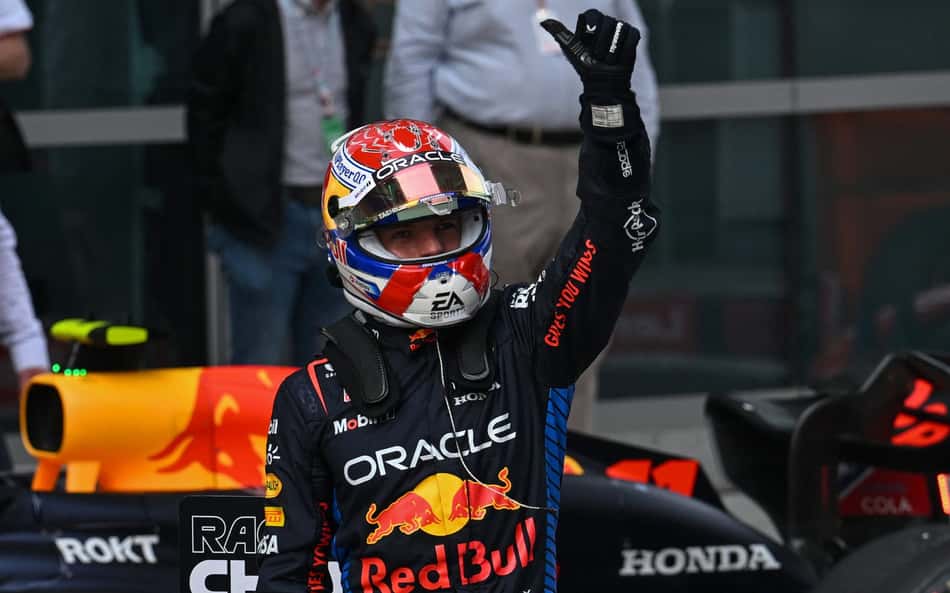 Max Verstappen voa e conquista pole-position do GP da China pela 1ª vez na Fórmula 1