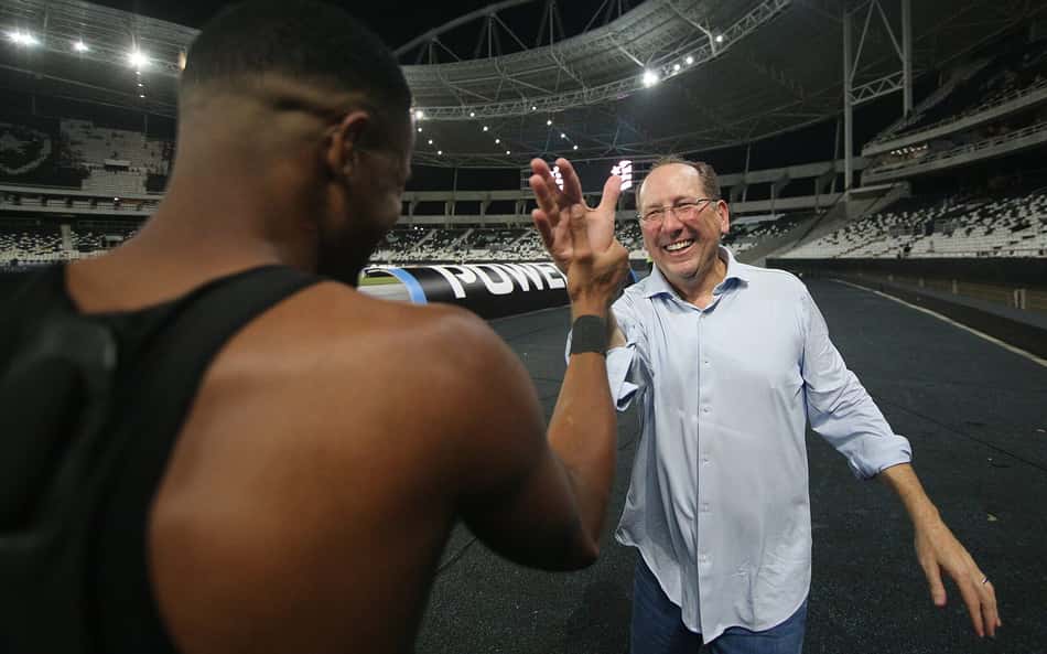 John Textor confia na chegada de Artur Jorge no Botafogo e revela 'acordo assinado' com o Braga