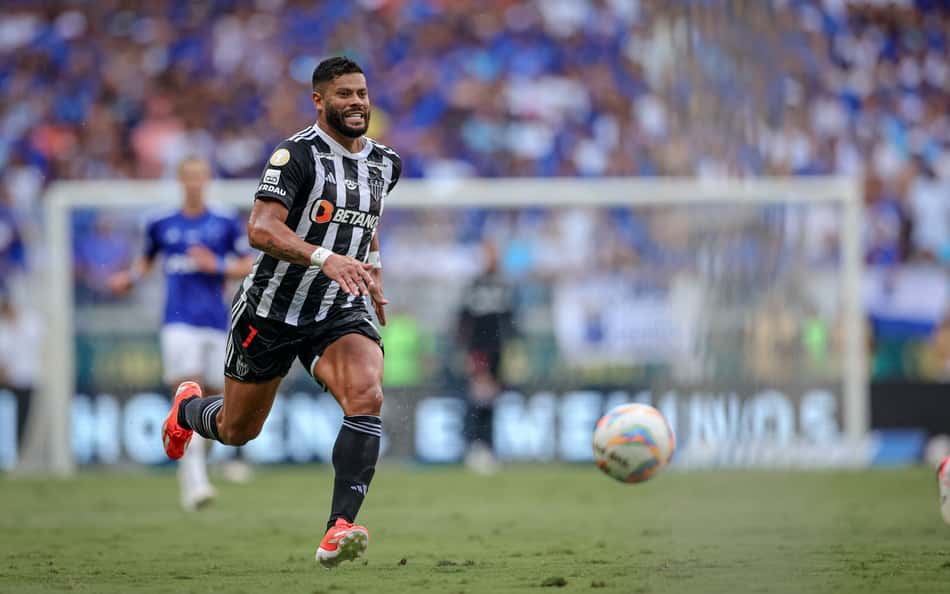 Torcedores detonam Hulk por cavar pênalti para Atlético-MG na final do Mineiro: 'Ridículo'