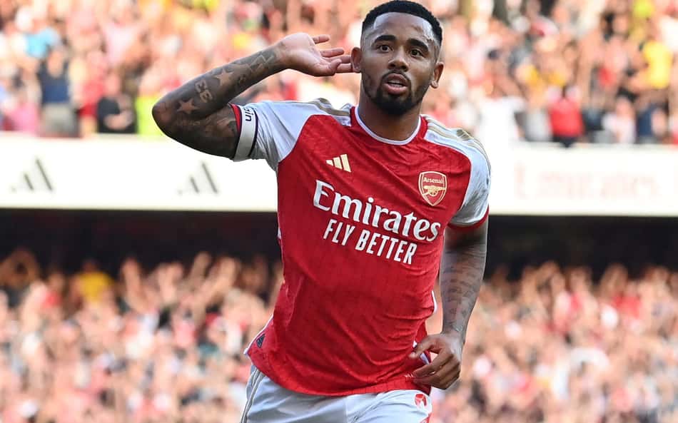 Web vai à loucura com drible de Gabriel Jesus em gol de empate do Arsenal: 'Ele é gênio'