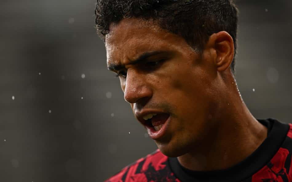 Varane revela que teve saúde prejudicada pela carreira no futebol: 'Danifiquei meu corpo'