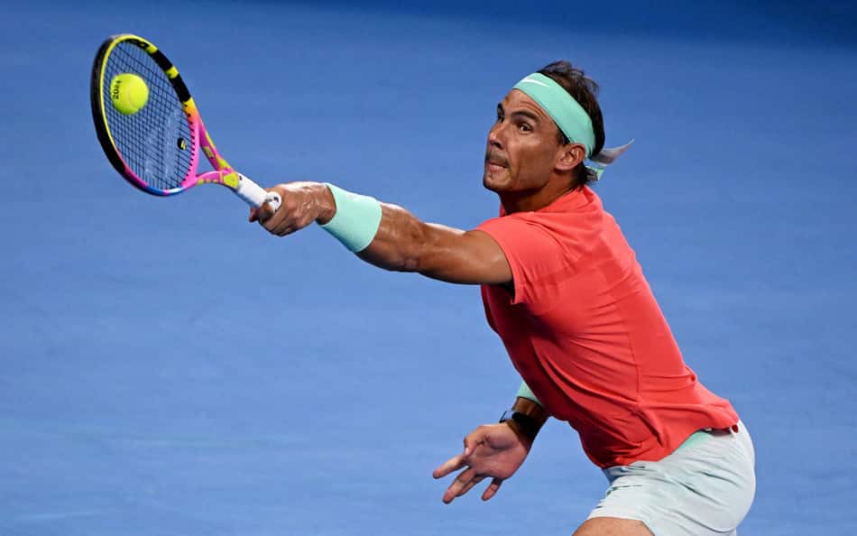 Nadal viaja para tentar jogar o ATP de Barcelona; Alcaraz fará exames
