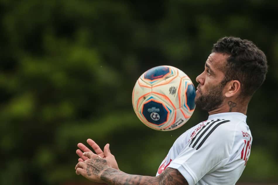 Daniel Alves - São Paulo