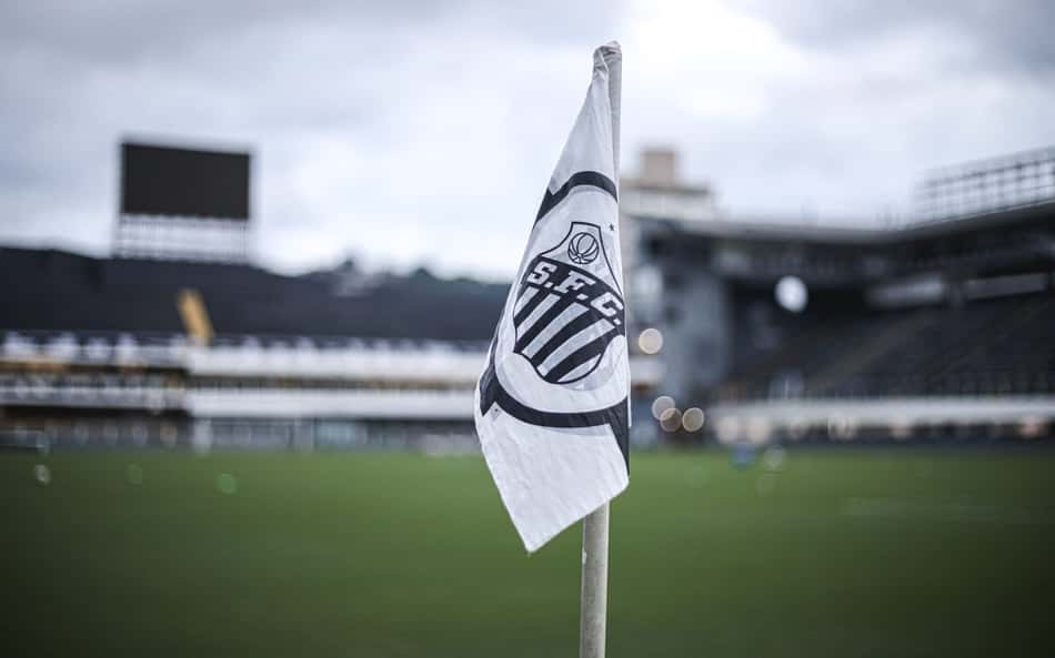 Com novidade na escalação, Santos aposta na força em casa para vencer na Série B