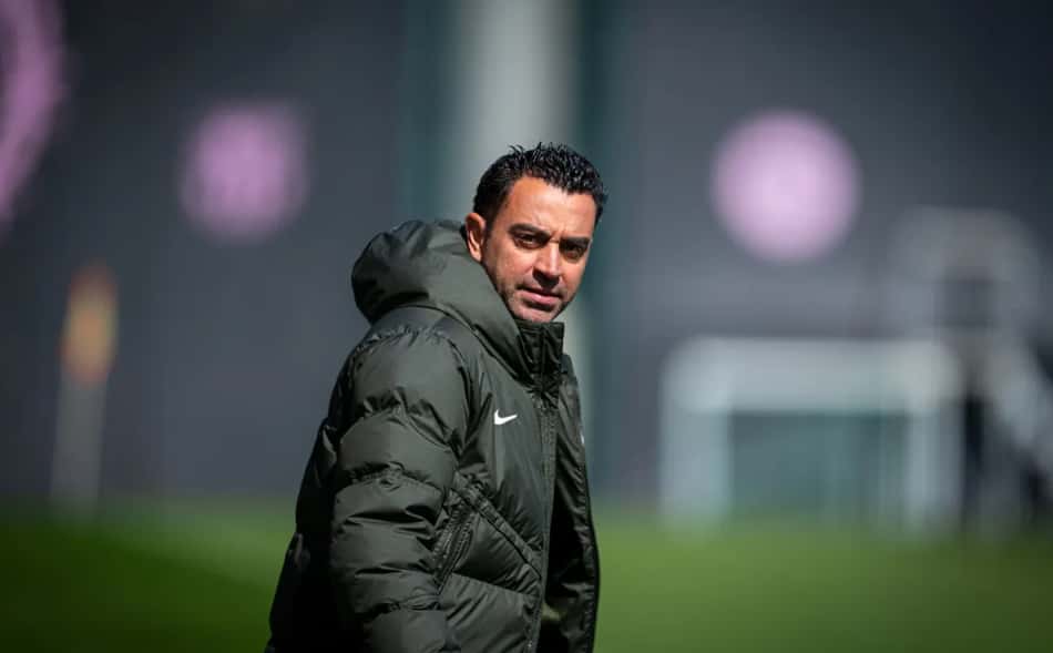 Xavi durante período como treinador do Barcelona  (Foto: Sara Gordon/FC Barcelona)