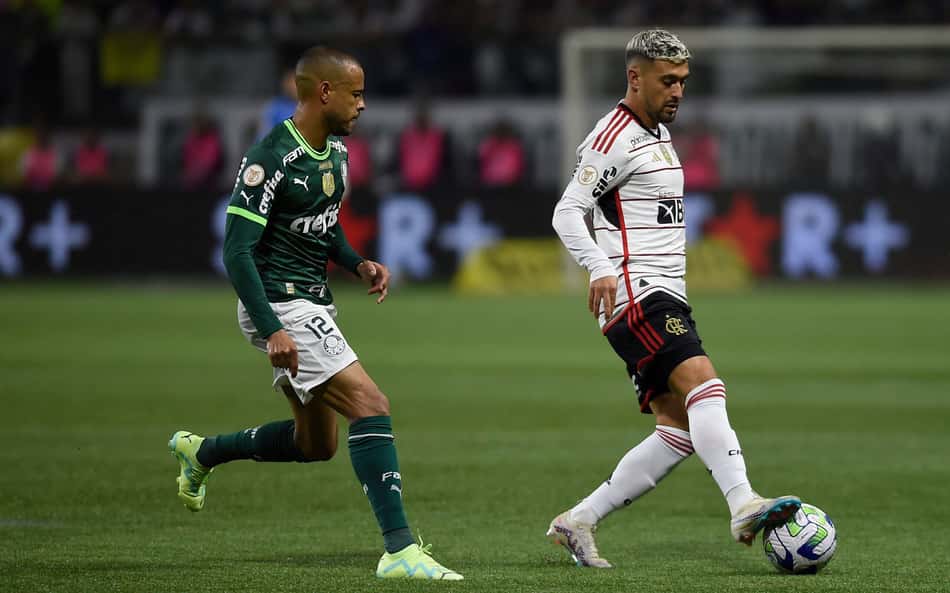 Palmeiras x Flamengo: onde assistir, horário e escalações pelo Brasileirão