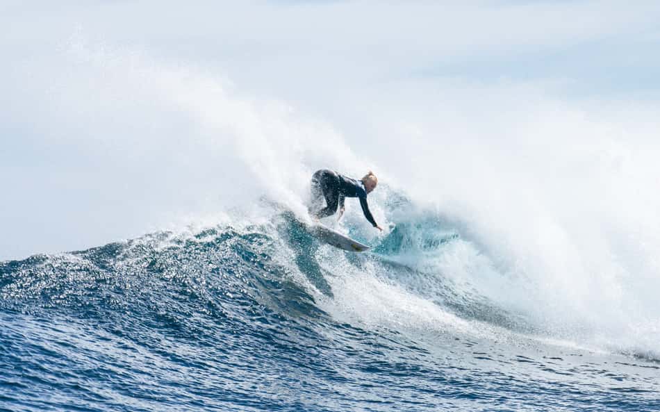 Surfe: veja como foram as estreias de Tatiana Weston-Webb e Luana Silva em Margaret River