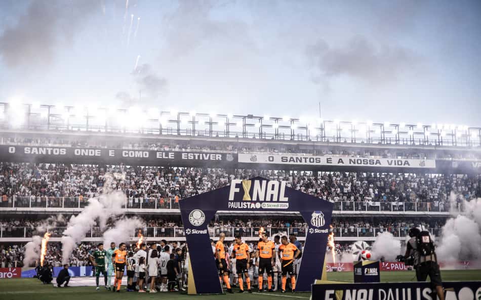 Final na Vila rende ao Santos menos da metade do valor arrecado na Neo Química Arena