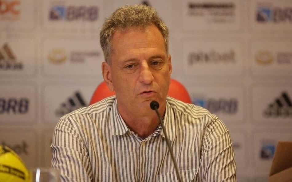 Torcedores do Flamengo se revoltam com declaração de Landim sobre Zico: 'Inacreditável'