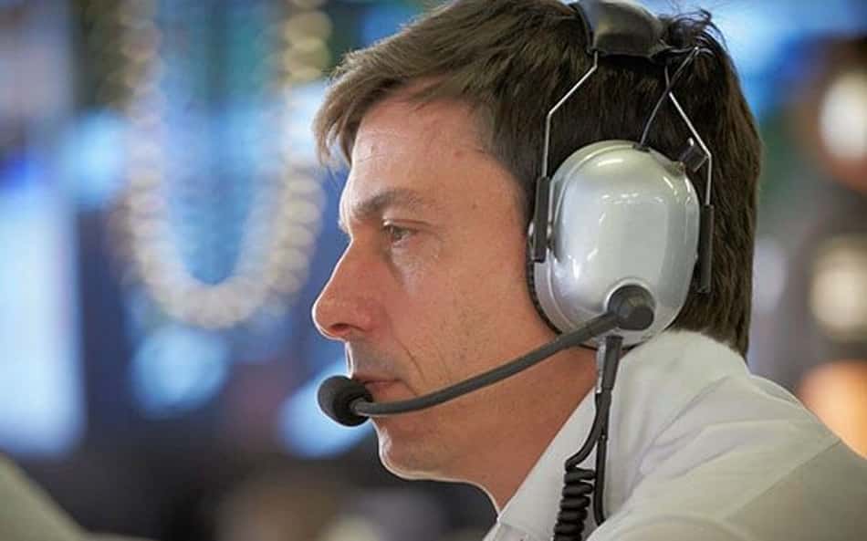 Toto Wolff diz que 'ninguém se importa' com Michael Masi e dispara: 'Egomaníaco patológico'