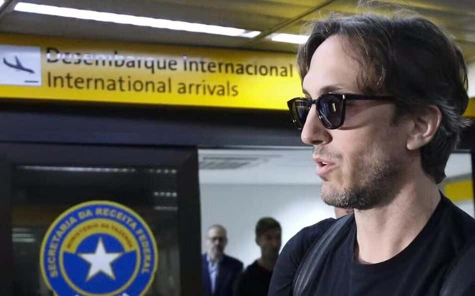 Zubeldía faz mistério e se esquiva sobre utilização de James no São Paulo
