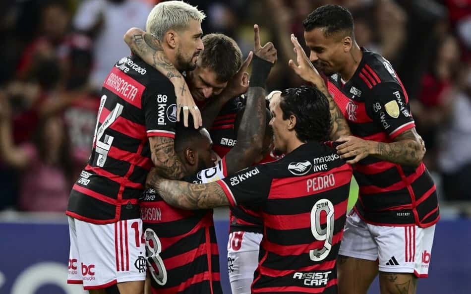 Flamengo encara Millonarios com um olho no peixe e outro no gato em busca da liderança na Libertadores