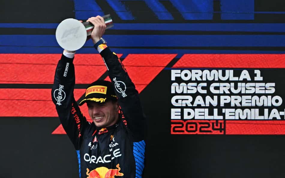 Verstappen resiste a desgaste de pneus e vence GP da Emília-Romanha de F1. Norris é 2º