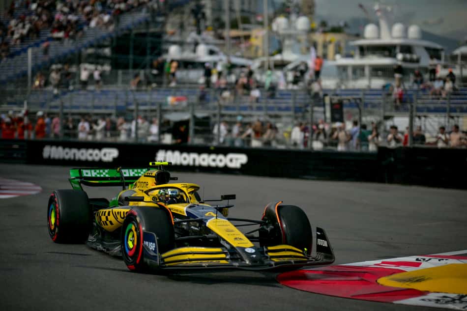 AUTO-F1-PRIX-MON