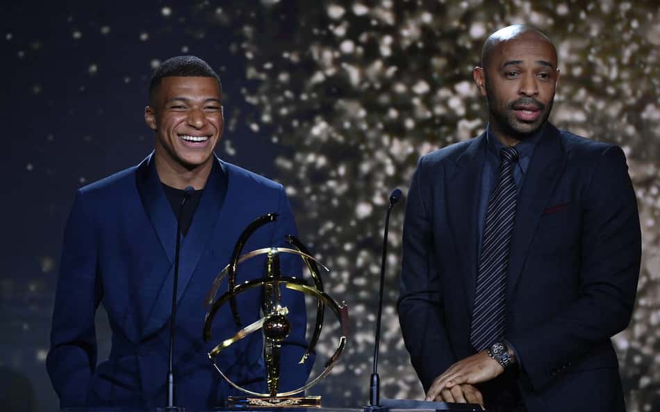 Thierry Henry elogia Mbappé: 'Melhor da história'