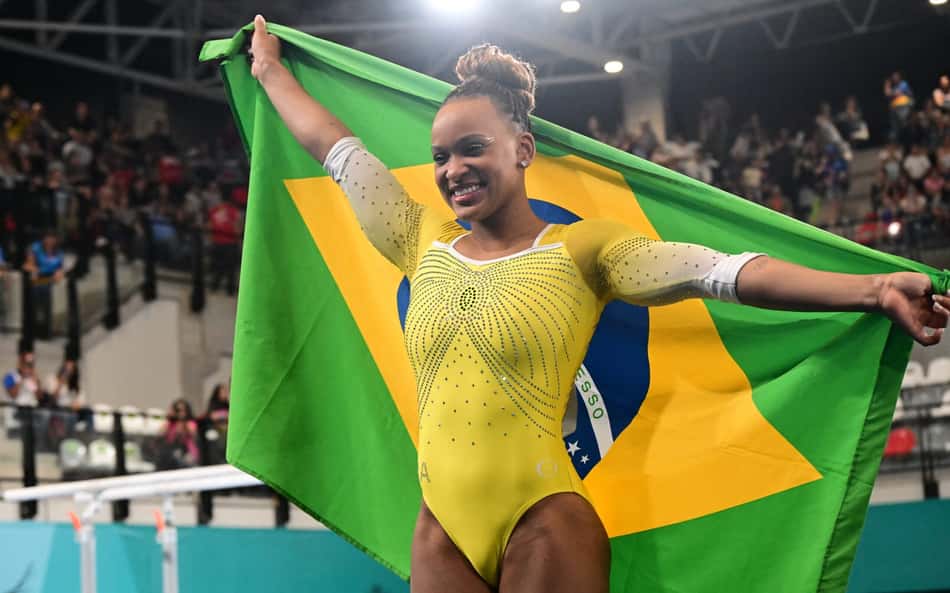 Entenda por que Rebeca Andrade é uma das favoritas à medalha nos Jogos Olímpicos de Paris