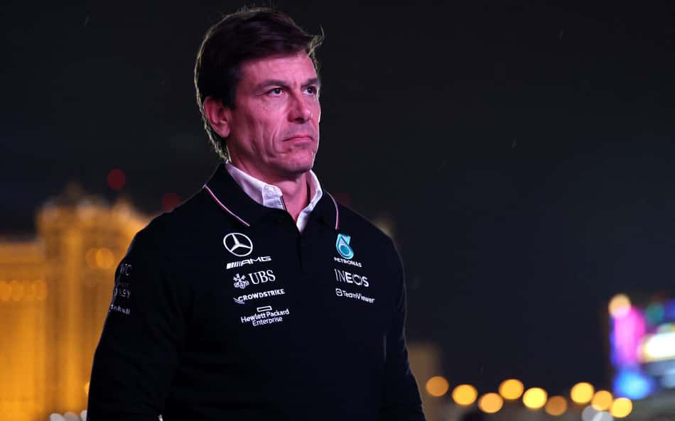 Verstappen de alvo, Sainz de ponte e Antonelli no grid: o que Mercedes pensa para 2025