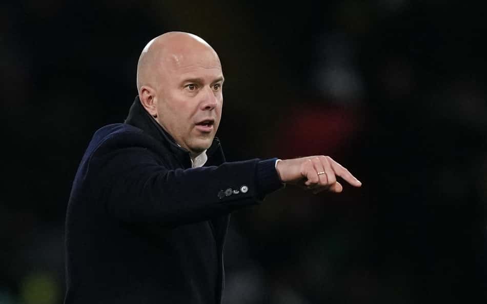 Quem é Arne Slot, novo técnico do Liverpool?