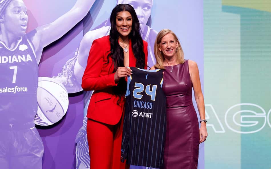 Kamilla Cardoso sofre lesão e estreia na WNBA será adiada
