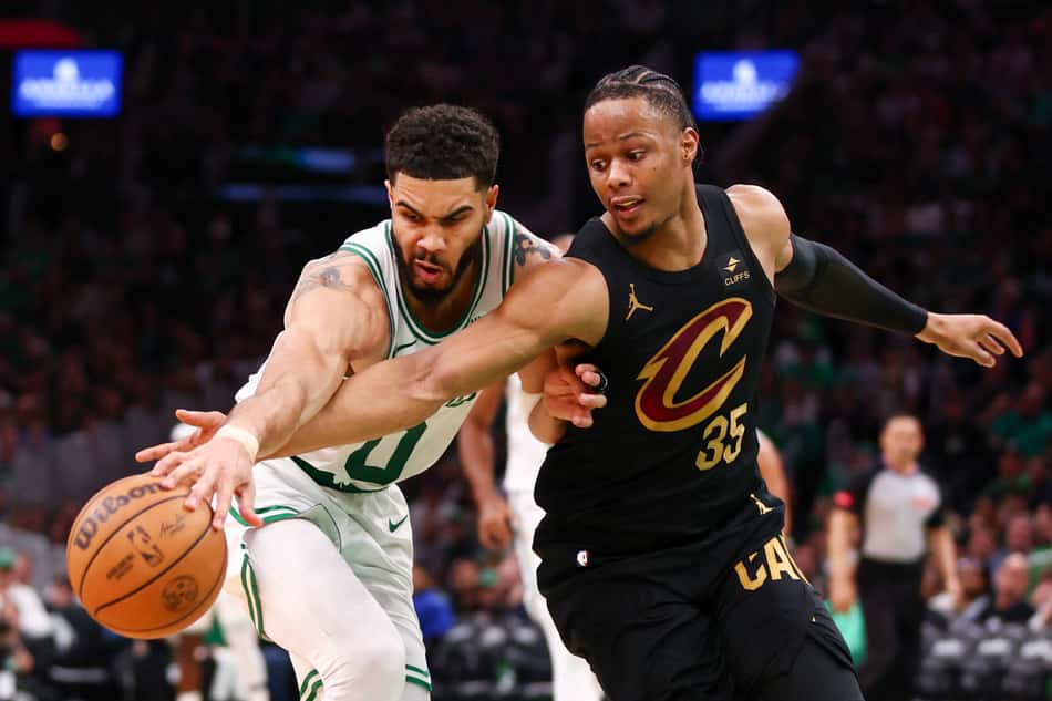 Cleveland Cavaliers v Boston Celtics semifinais playoffs; Tatum