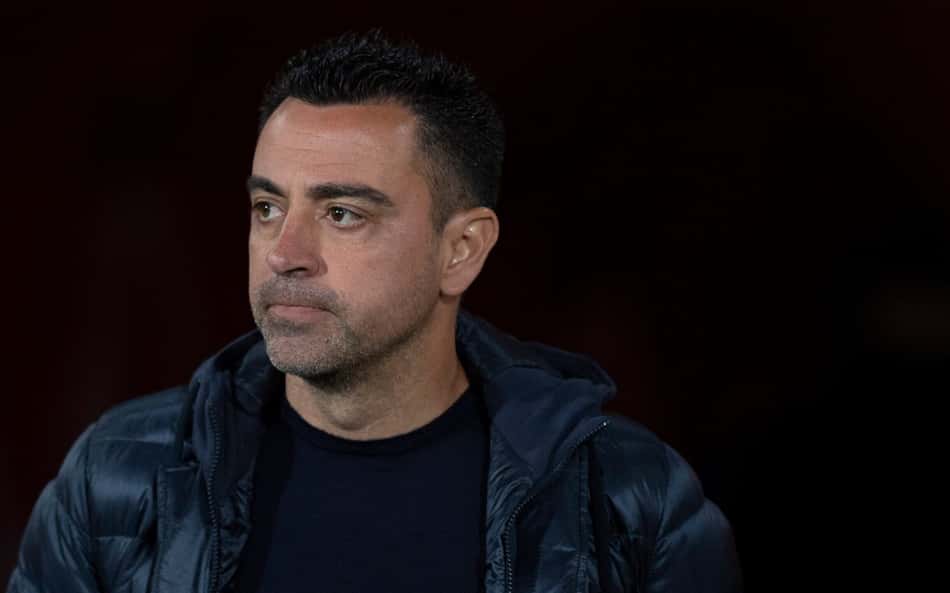 Barcelona anuncia demissão de Xavi e se aproxima de substituto