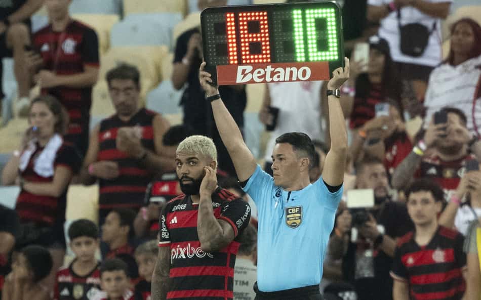 VÍDEO: Tite reflete sobre retorno de Gabigol no Flamengo: 'Errei'