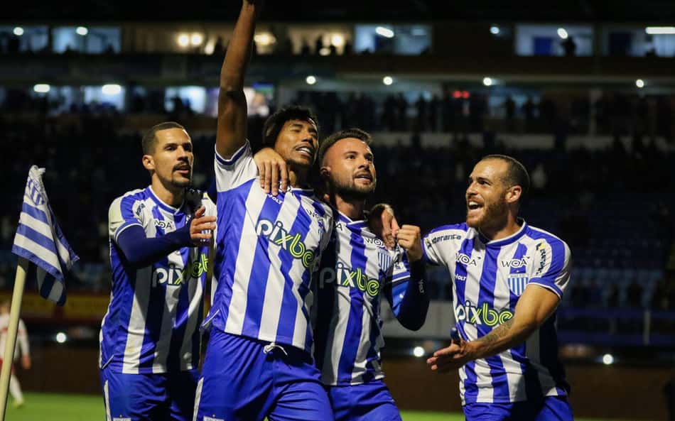 Avaí x Goiás: odds, estatísticas e informações para apostar na Série B