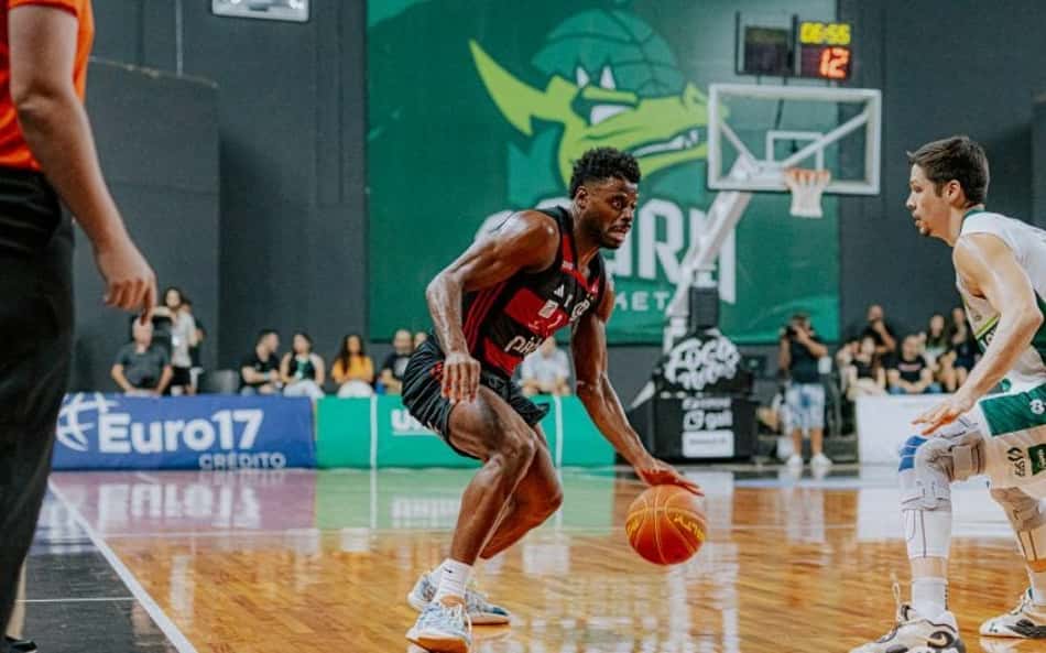 BAURU-BASKET_4900-768×512-1-aspect-ratio-512-320