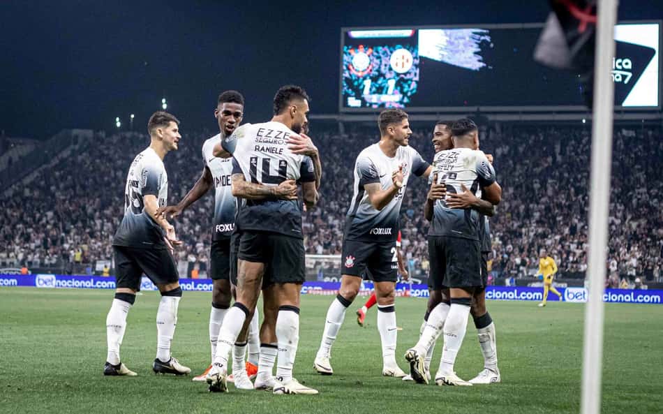 Corinthians x Racing-URU: onde assistir ao vivo, horário e escalações do jogo pela Sul-Americana