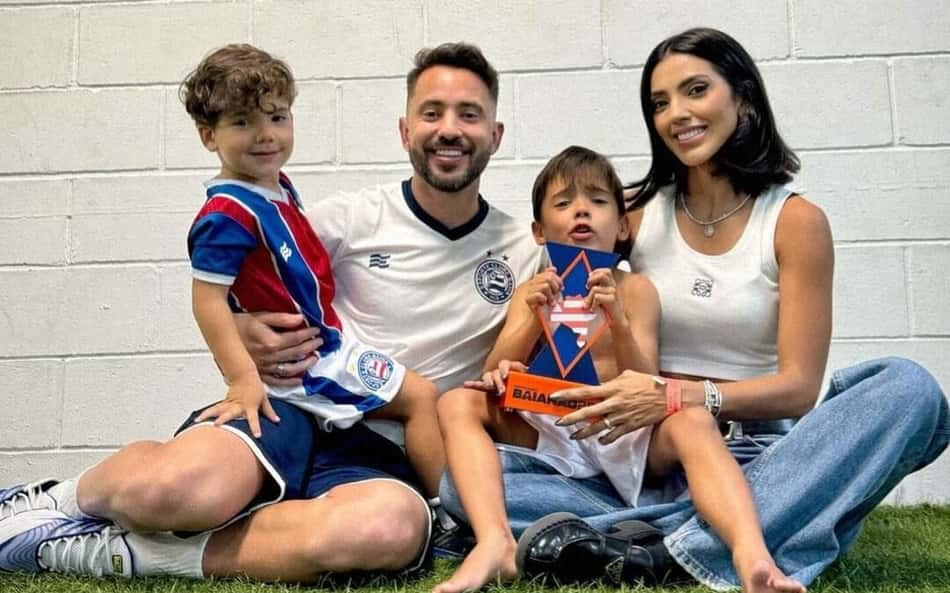 Filho de Éverton Ribeiro brinca após vitória do Bahia sobre o Botafogo: 'Chororô'