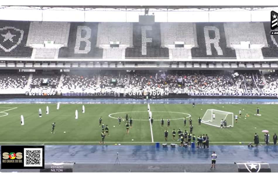 Botafogo faz treino aberto e arrecada doações para o Rio Grande do Sul
