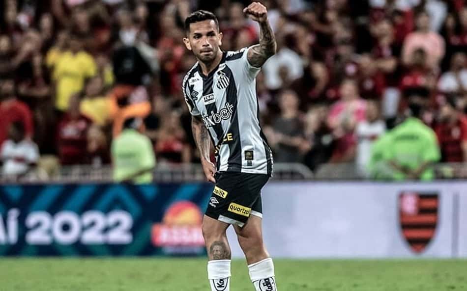 Presidente do Argentinos Juniors detona Santos e Corinthians: 'São uma vergonha'