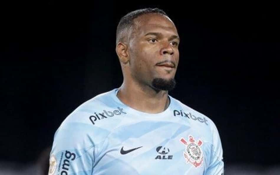 Carlos Miguel convence e se credencia como titular no Corinthians