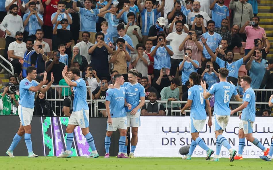 Destaque do Manchester City deixa em aberto interesse de gigantes europeus: 'Estou tranquilo'