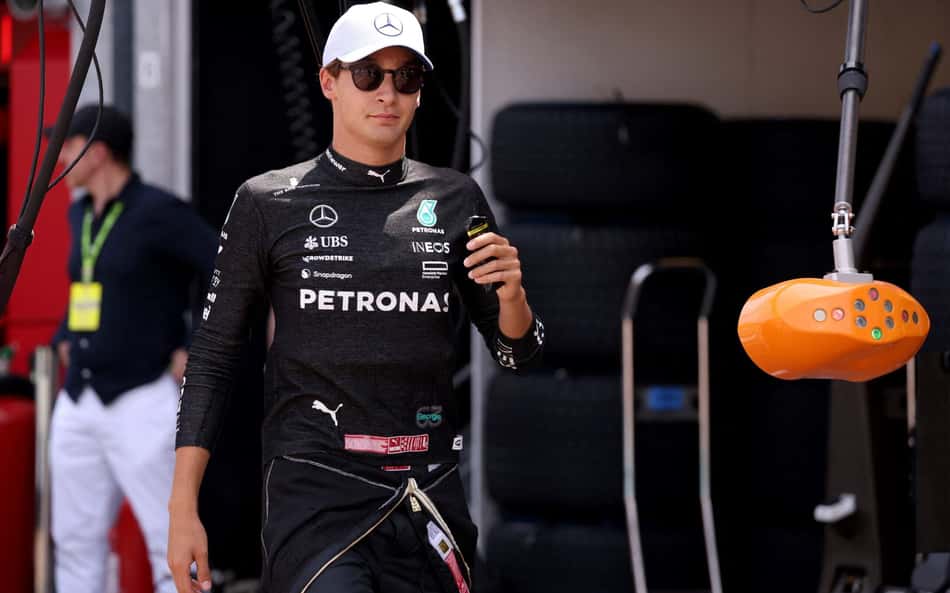 Russell rejeita intimidação se tiver Verstappen como dupla na F1: 'Corri contra o maior'