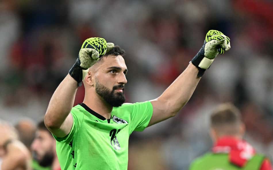 Goleiro da Geórgia alfineta seleção espanhola antes de confronto pelas oitavas da Euro