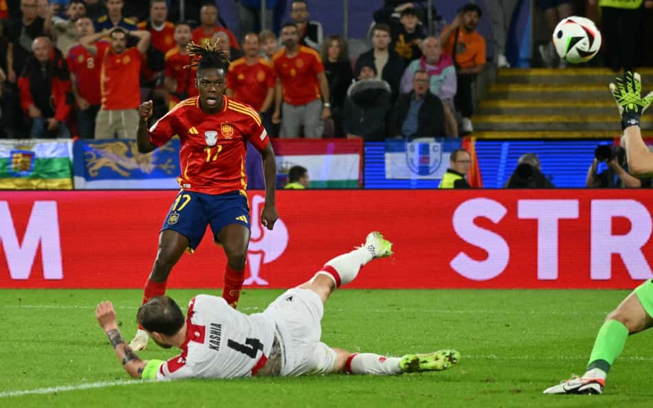 Espanha vira, goleia a Geórgia e garante vaga nas quartas de final da Eurocopa