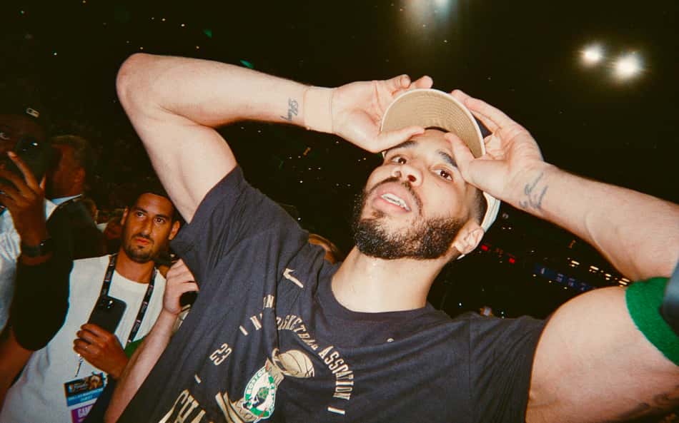 Jayson Tatum faz aviso às equipes da NBA por 'ignorarem' jogador no Draft