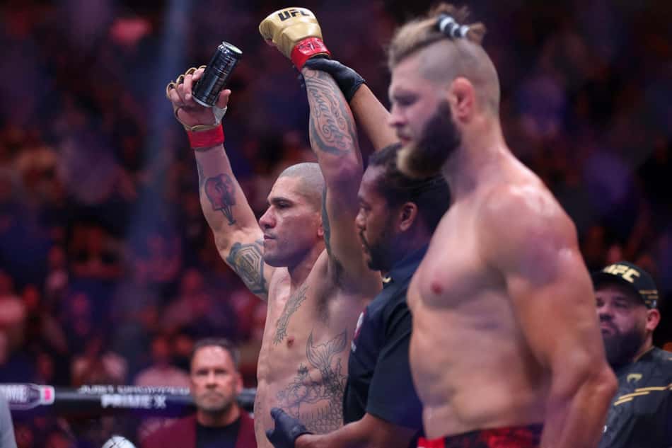 Alex PoaAlex Poatan vence Jiri Prochazka no UFC 303 e conquista cinturão (Foto: Ian Maule/AFP)tan - UFC 303