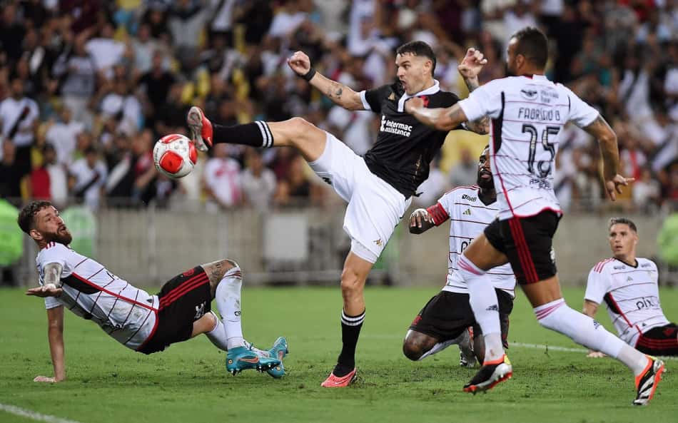 Jornalista da ESPN crava vencedor no clássico Vasco x Flamengo: 'Muitos gols'