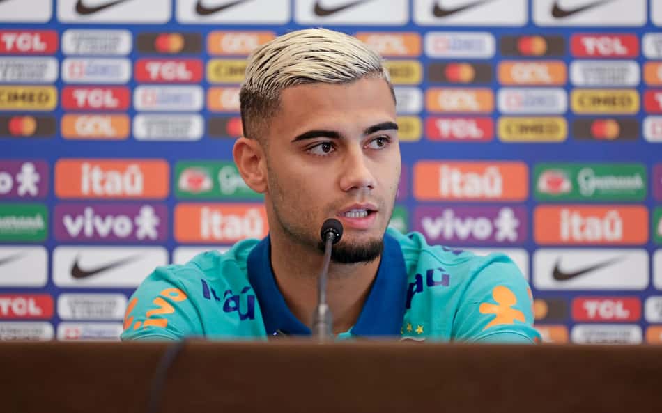 Andreas Pereira elogia meio-campo da Premier League na Seleção: 'O futebol vem evoluindo'