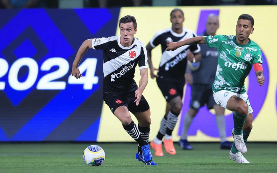 Internautas sobre atuação de Léo e Piton pelo Vasco: 'Estevão vai aposentar'