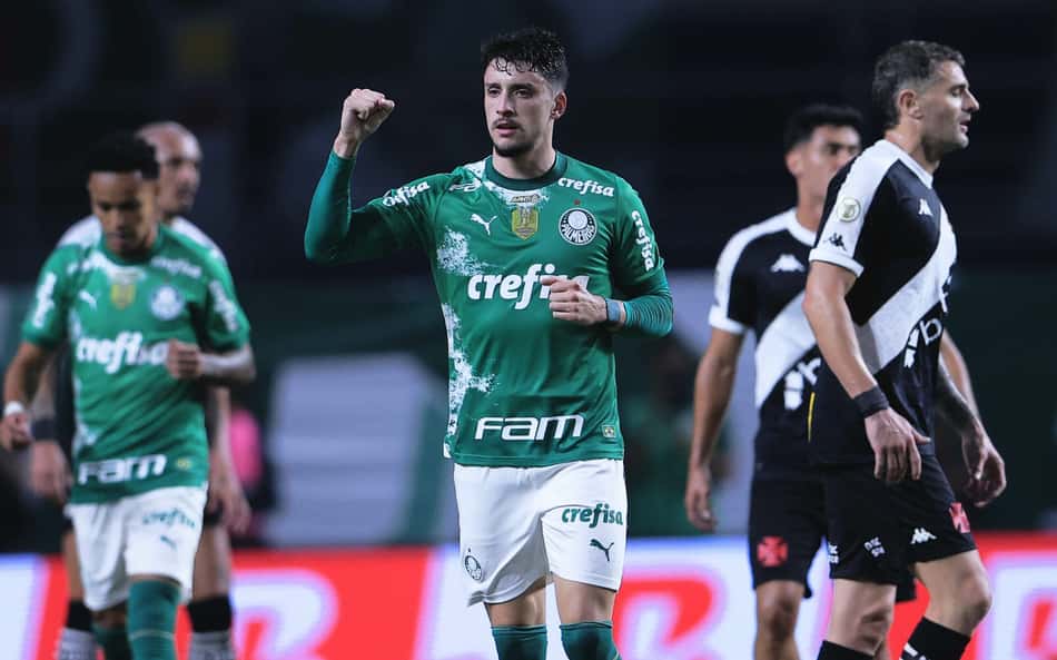 Com gols anulados e volta de Dudu, Palmeiras bate Vasco com facilidade pelo Brasileirão