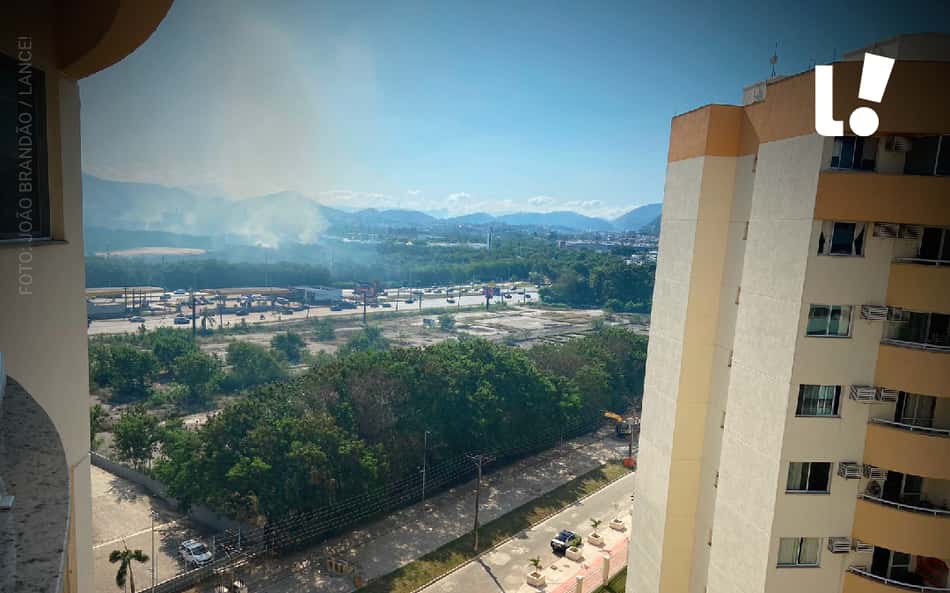 Horas antes do FlaFlu, incêndio ocorre perto do CT do Fluminense