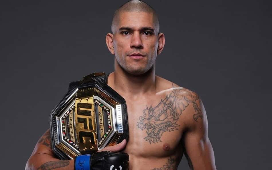 Alex Poatan dá nocaute espetacular e mantém o cinturão no UFC 303