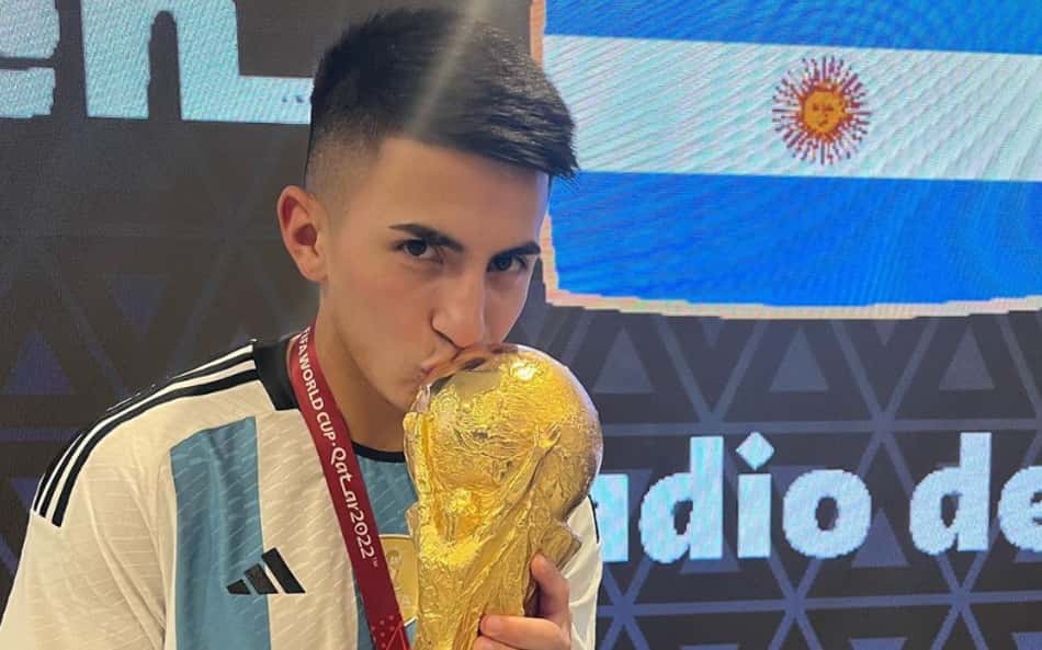 Jornalistas exaltam Thiago Almada, possível reforço do Botafogo: 'Maior que De La Cruz'